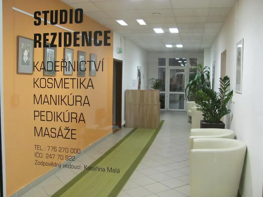 Dc Rezidence Hotel Praga 3*,